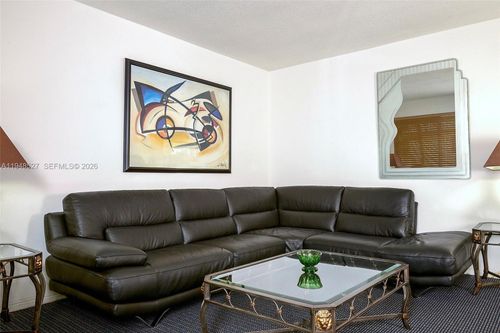 117-1748 Rodman St, Hollywood, FL, 33020-6418 | Card Image