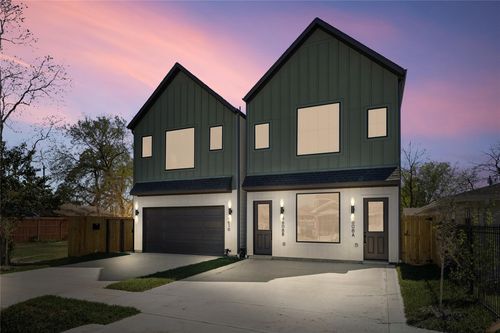 4608 A/B & 4610 Gunter St, Houston, TX, 77020-7133 | Card Image
