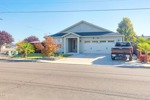 7594 27th St, White City, OR, 97503-1801 | Card Image