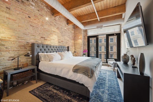 APT-410 - 375 W Erie St, Condo with 3 bedrooms, 2 bathrooms and 2 parking in CHICAGO IL | Image 20