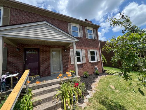 20 Heather Ln, Winchester, KY, 40391-9271 | Card Image