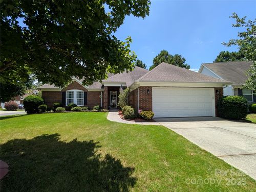 6103 Breckfield Ct, Charlotte, NC, 28278-6656 | Card Image