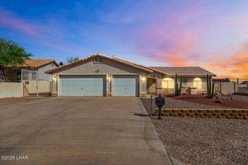 3900 Northstar Dr, Lake Havasu City, AZ, 86406-4432 | Card Image