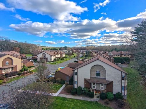 2-2 Pine Grove Dr, South Hadley, MA, 01075-2195 | Card Image