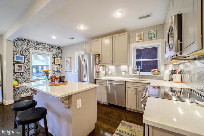APT-1 - 1239 Simms Pl Ne, Condo with 2 bedrooms, 2 bathrooms and null parking in WASHINGTON DC | Image 9