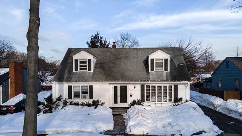 77 Minto St, Providence, RI, 02908-3323 | Card Image