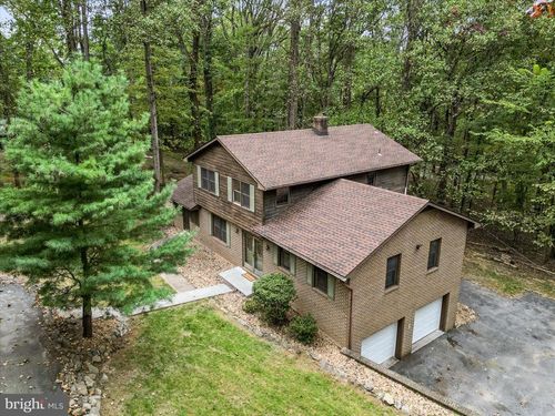 307 Johnnycake Ln, HARPERS FERRY, WV, 25425-6078 | Card Image