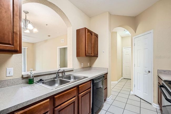 Kitchen | Image 4