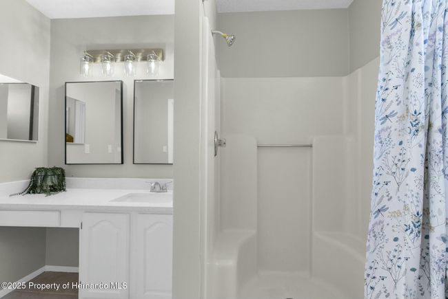 5948 Lyon Rd, House other with 3 bedrooms, 2 bathrooms and null parking in SPRING HILL FL | Image 23