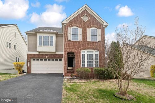 7404 Thames River Dr, Hanover, MD, 21076-1782 | Card Image