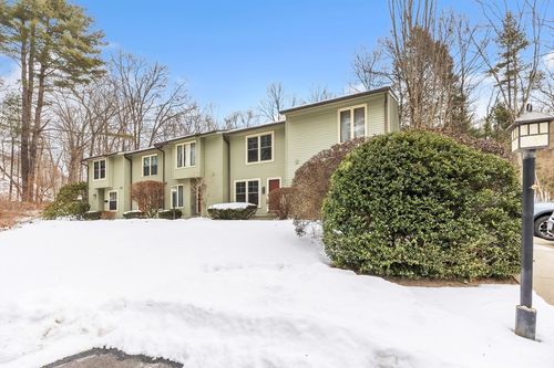 22-22 Walnut St, Turners Falls, MA, 01376-2364 | Card Image
