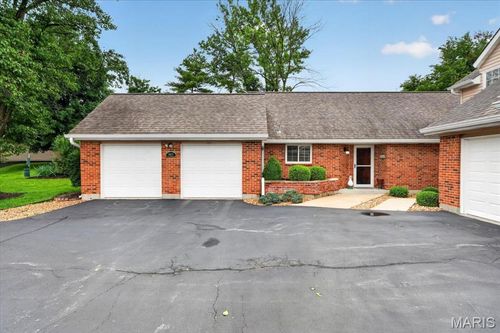 1433 Tahoe Valley Ct, Ballwin, MO, 63021-7655 | Card Image