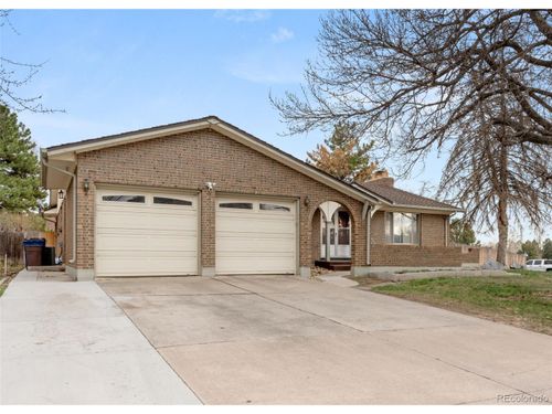 2696 S Yukon Ct, Lakewood, CO, 80227-3237 | Card Image