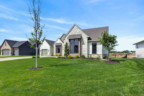 5946 W 45th Ct, Wichita, KS, 67205 | Card Image