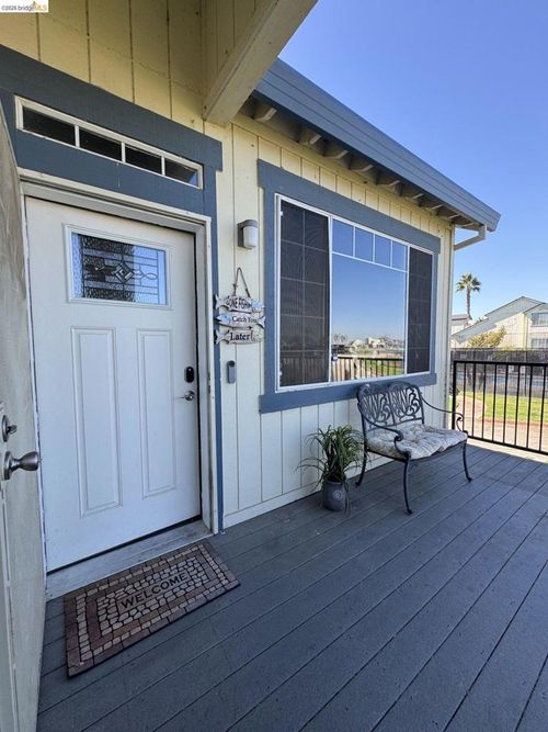 3623 Wells Rd, Oakley, CA, 94561-5011 | Card Image
