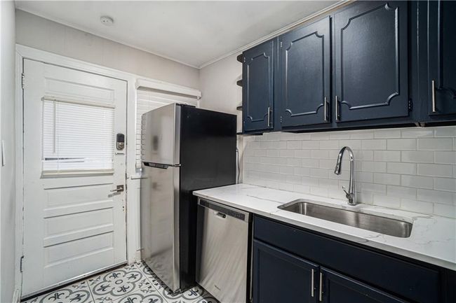 714 - 712-714 W 38 Th St, Condo with 0 bedrooms, 0 bathrooms and null parking in Kansas City MO | Image 5