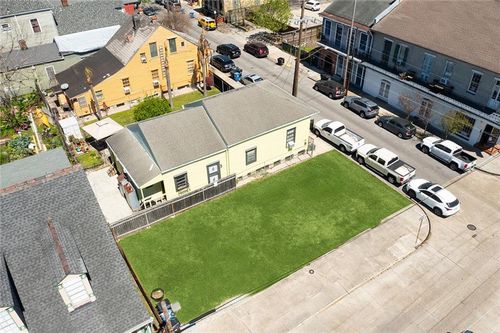 1000 Frenchmen St, New Orleans, LA, 70116-1620 | Card Image