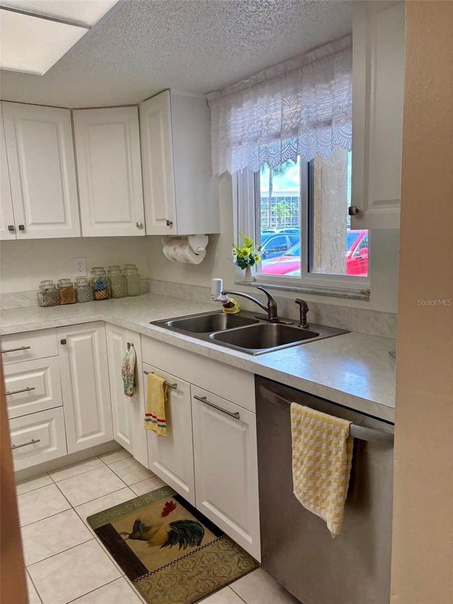 K109 - 3516 Lake Bayshore Dr, Condo with 2 bedrooms, 2 bathrooms and null parking in BRADENTON FL | Image 6