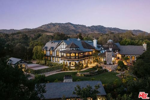 5076 Island Forest Pl, Westlake Village, CA, 91362-5484 | Card Image