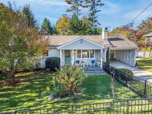 348 Wilson Dr, Brevard, NC, 28712-3847 | Card Image