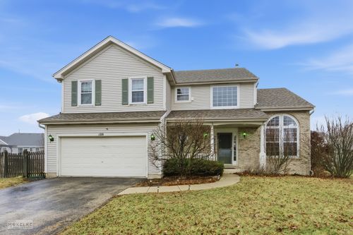 109 Old Post Rd, Oswego, IL, 60543-8409 | Card Image