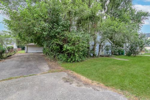16338 New Ave, Lemont, IL, 60439-3696 | Card Image