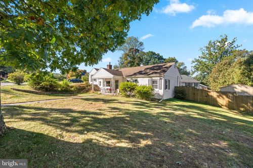 359 Valley View Rd, King Of Prussia, PA, 19406-3131 | Card Image