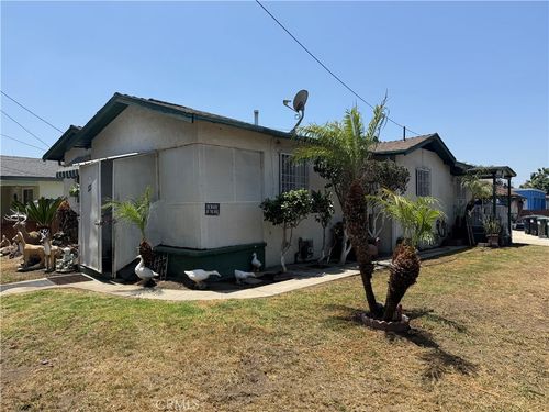 7651 Miramonte, Los Angeles, CA, 90001 | Card Image