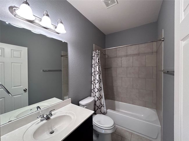 11252 Lost Maples Trl, House other with 3 bedrooms, 2 bathrooms and 2 parking in Austin TX | Image 27