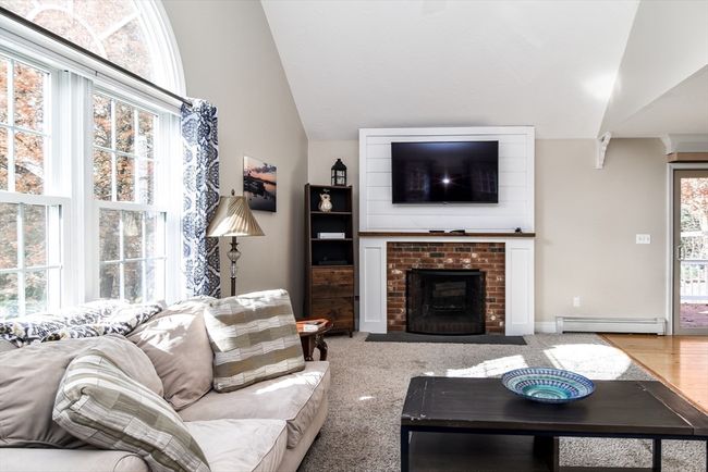 17 Danielle Dr, House other with 3 bedrooms, 3 bathrooms and 4 parking in Grafton MA | Image 9