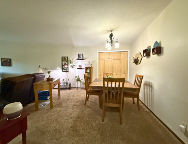APT-208 - 120 Demont Ave E, Condo with 2 bedrooms, 2 bathrooms and null parking in Little Canada MN | Image 7
