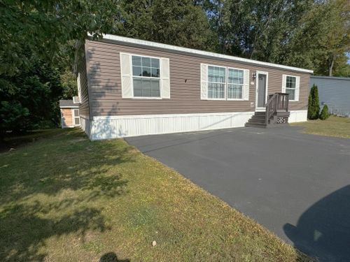 117 Morways Park, Charlestown, NH, 03603 | Card Image