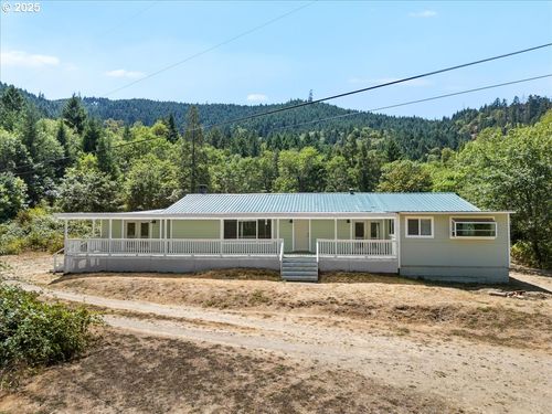181 Oak Hollow Ln, Riddle, OR, 97469-9782 | Card Image