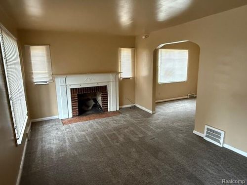 19625 Gallagher St, Detroit, MI, 48234-1611 | Card Image