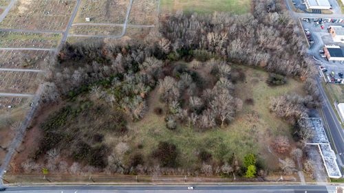 402 Chestnut St, Murray, KY, 42071-2048 | Card Image