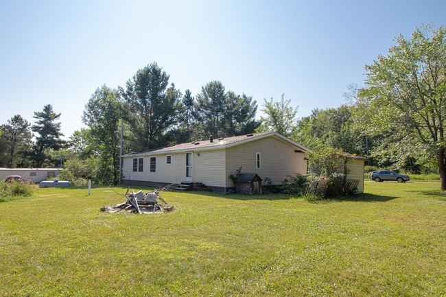 Backyard area | Image 26