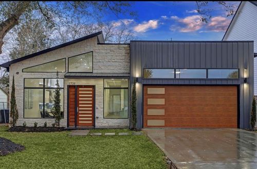 1709 Reverse St, Houston, TX, 77055-5313 | Card Image