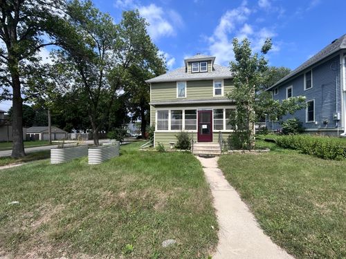 903 1st St Se, Rochester, MN, 55904-4672 | Card Image