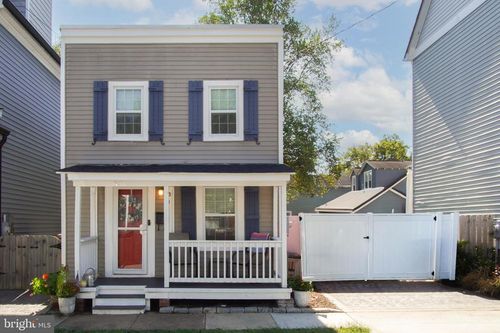 306 Pitt St, FREDERICKSBURG, VA, 22401-3629 | Card Image