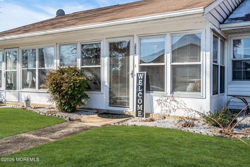 1236 Hamilton Ct, Lakewood, NJ, 08701-7942 | Card Image