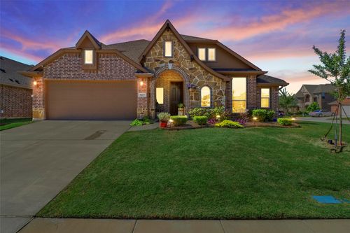 9417 Wellington Dr, Little Elm, TX, 75068-3211 | Card Image