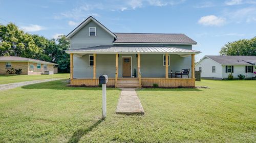 423 Anderson St, Gallatin, TN, 37066-3301 | Card Image