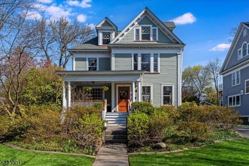 41 Oakwood Ave, Montclair, NJ, 07043-1916 | Card Image