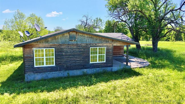 10054 W Perry Rd, House other with 3 bedrooms, 2 bathrooms and null parking in Stigler OK | Image 14