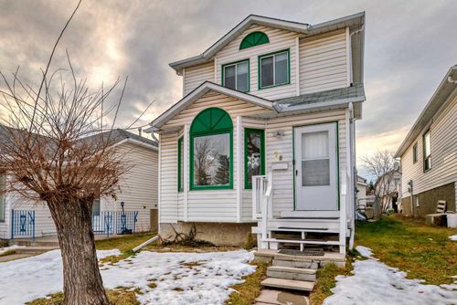 78 Hunterhorn Cres Ne, Calgary, AB, T2K6J2 | Card Image