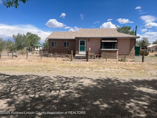1008 5th St, Carrizozo, NM, 88301-8005 | Card Image