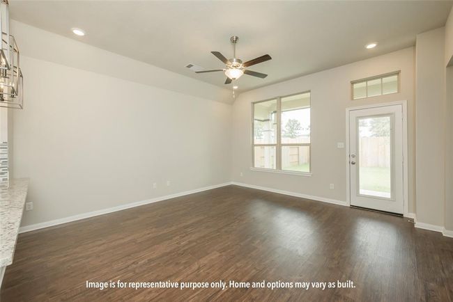 1451 Lake Ridge Dr, House other with 3 bedrooms, 2 bathrooms and 2 parking in Brenham TX | Image 5