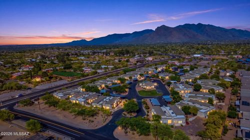 2355 W Via Di Silvio, Tucson, AZ, 85741-4207 | Card Image