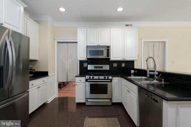 111 Saint Clair Ct, Townhouse with 3 bedrooms, 3 bathrooms and null parking in Princeton NJ | Image 13