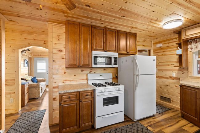 Kitchen | Image 14